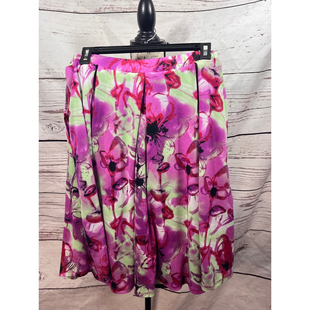 LuLaRoe Madison Skirt Womens Large Pink Purple Floral Pleated PocketsKnee-Length